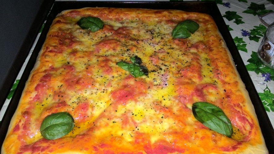 Pizza quadrata