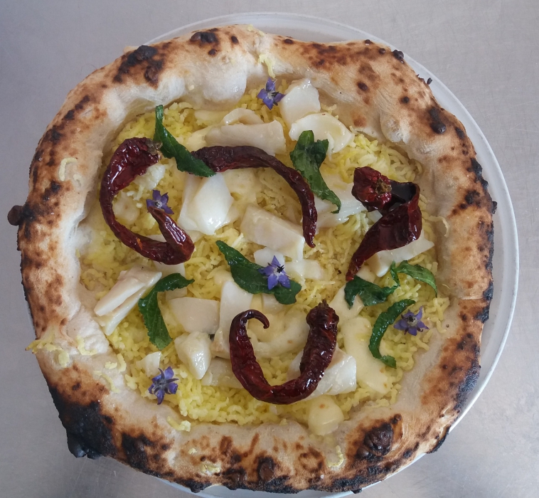 Pizza con baccalà alla pertcaregn