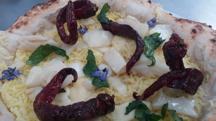 Pizza con baccalà alla pertcaregn