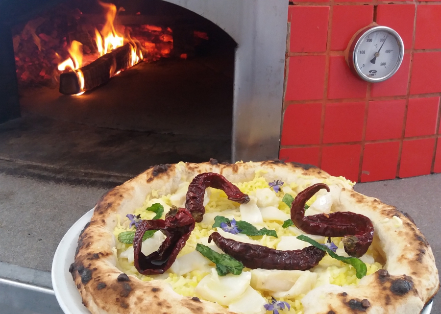 Pizza con baccalà alla pertcaregn