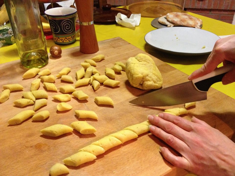 Gnocchi e pizza di platano fruttariani 