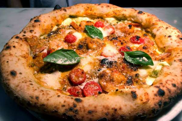 Celeste pizza