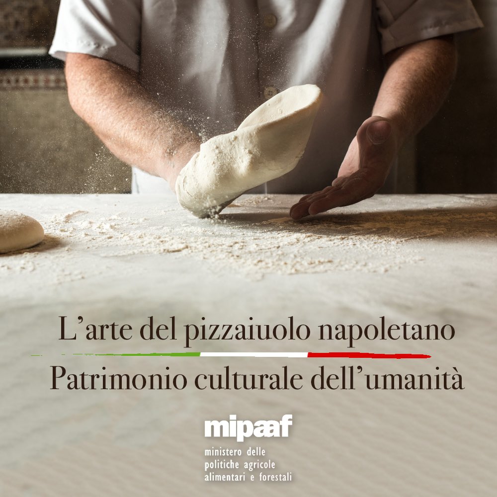 7 dicembre 2017: si festeggia il riconoscimento dell’ ”Arte del pizzaiolo napoletano” come patrimonio immateriale dell’Umanità. 