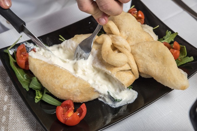 Burrata in crosta