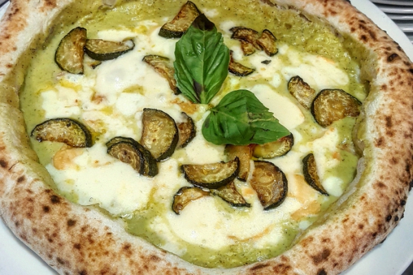 Pizza Nerone