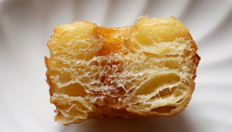 Cronut = croissant + donut ovvero sfogliare le graffe o zeppole