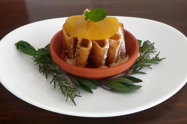 Rigatoni in giardino