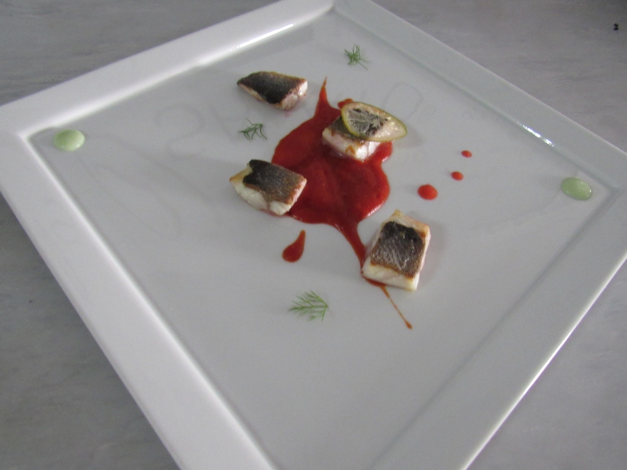 Rosso su spigola