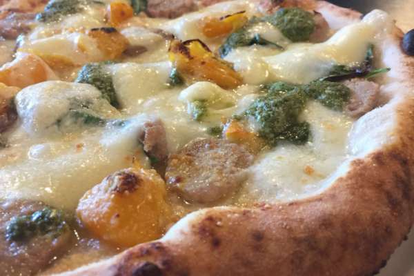 Salsicce e pesto
