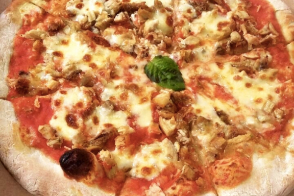 Chicken pizza