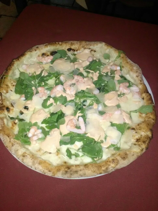 Pizza salmonata